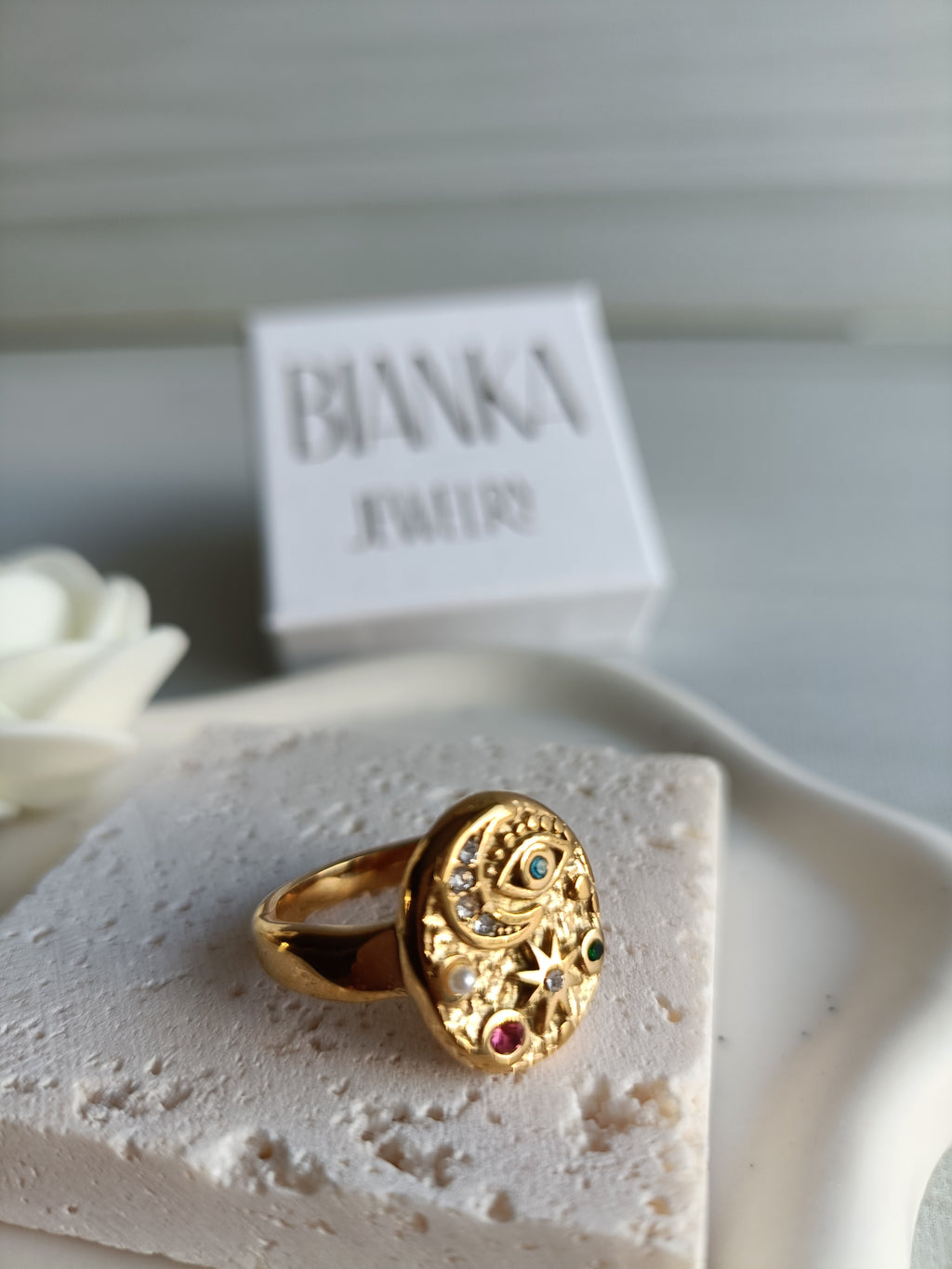 “Golden Whisper”