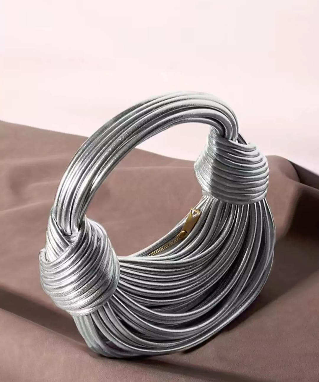 Bolso “Classy Touch”